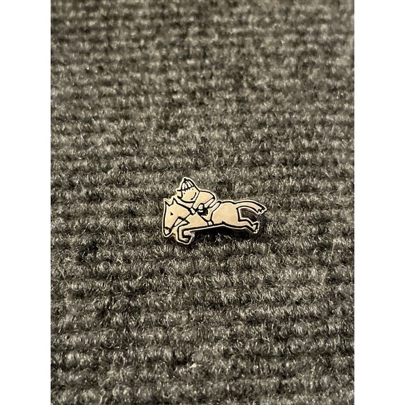 Vintage 1992 Barcelona‎ Olympics Cobi Mascot Horseback Riding Lapel Hat Pin - Picture 1 of 3